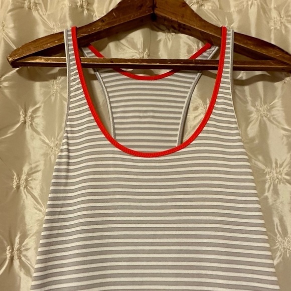 Lululemon What The Sport Singlet Racerback Tank Top Silver Stripe White - Picture 4 of 14